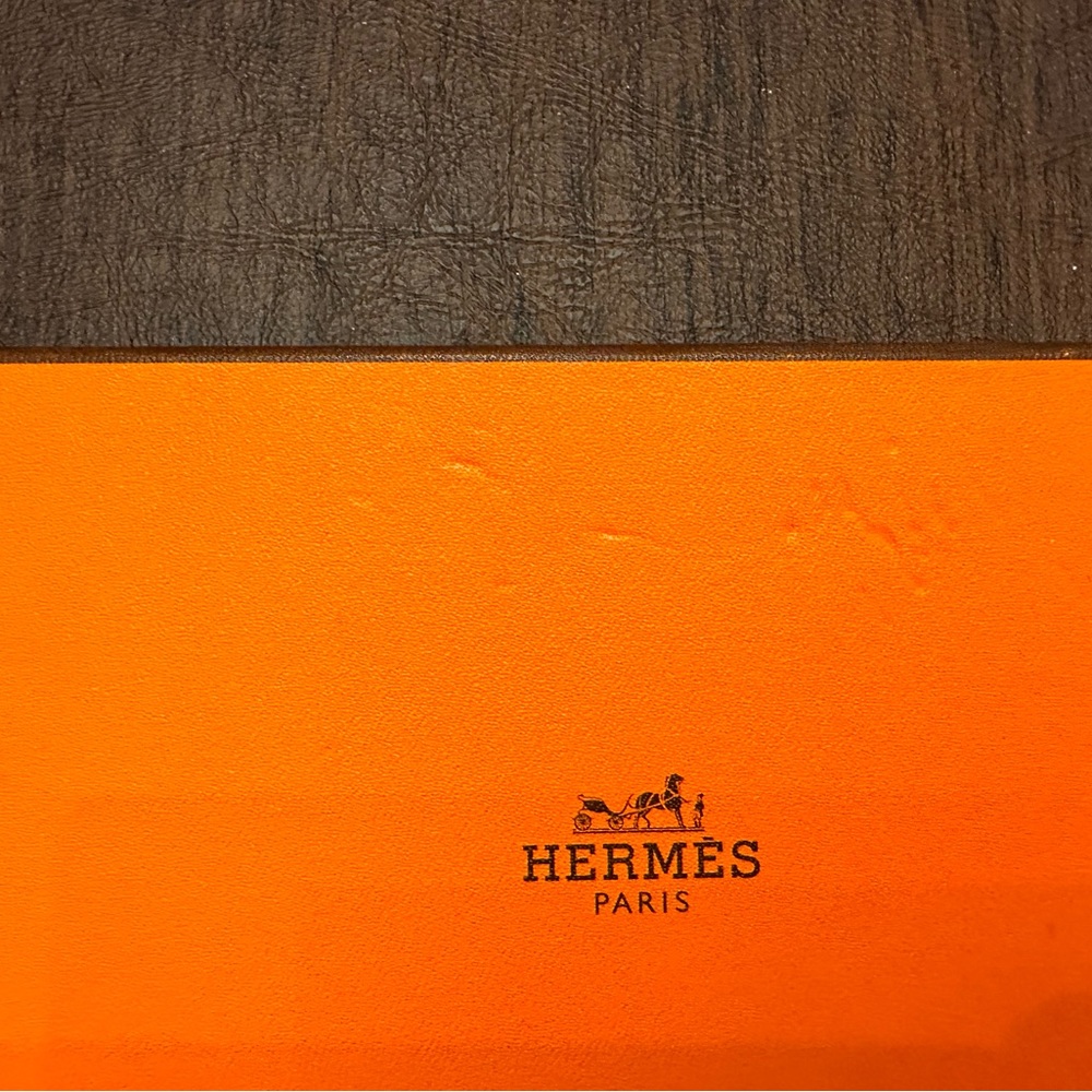 vintage hermes tie box!